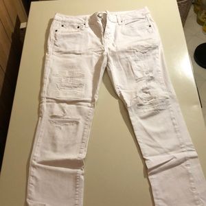 AE white cropped jeans size 8